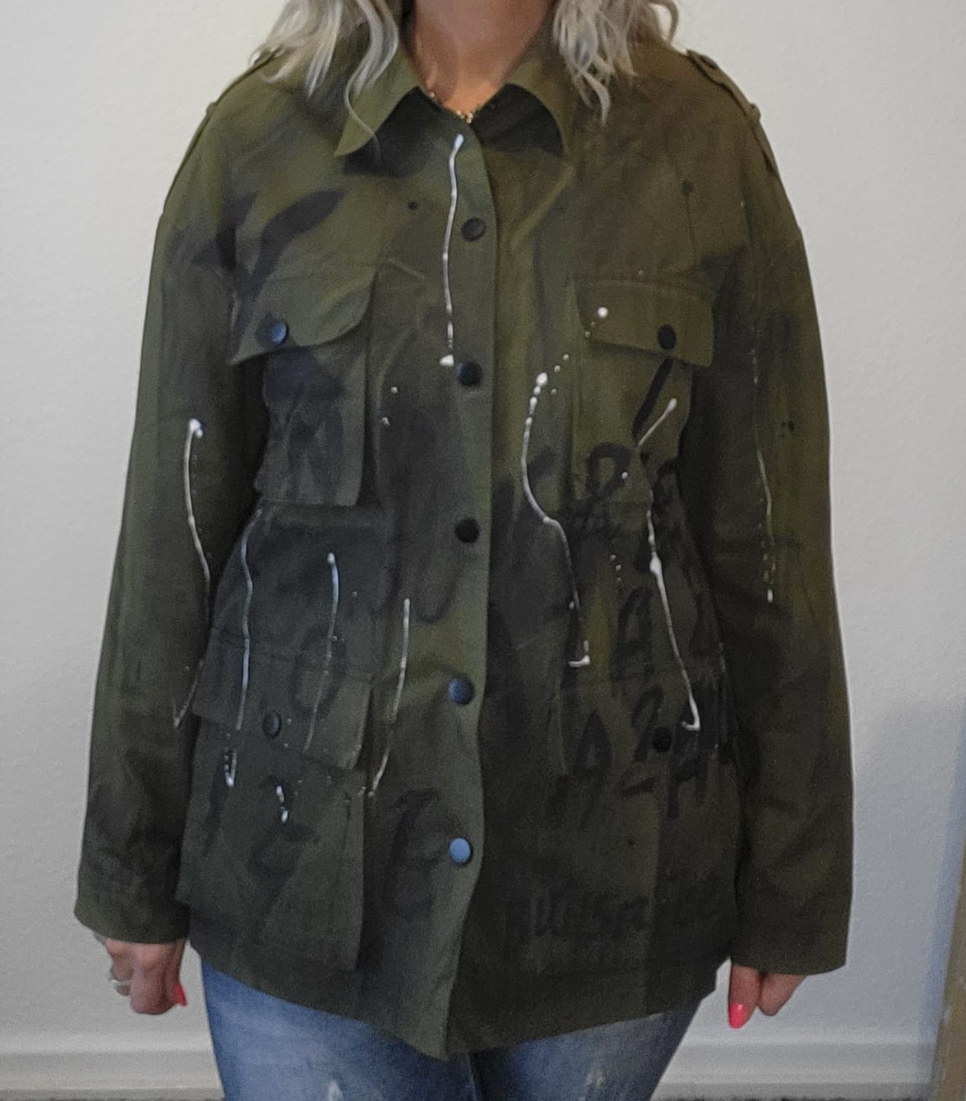 Coole Jacke olive in M/L 104.99 € Jetzt 84.99 €M/L