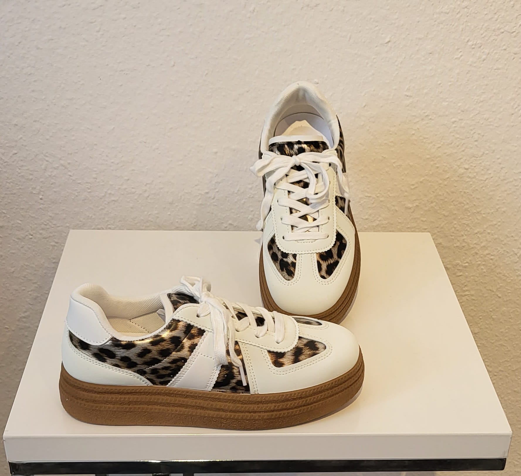 Sneaker / Leo36