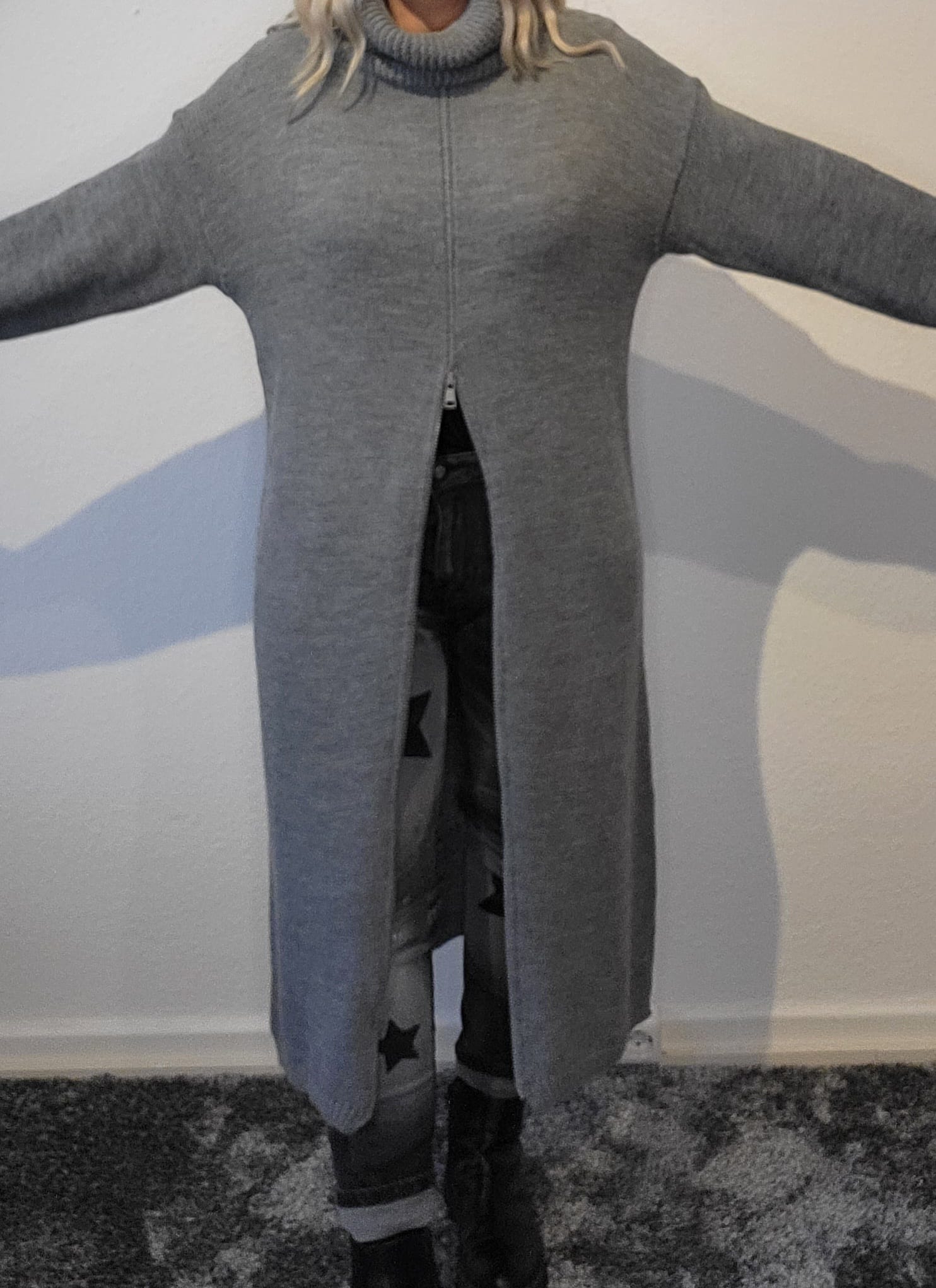 Strickkleid mit Zipper grau